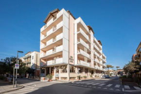 Lola Piccolo Hotel e Appartamenti Marina Di Grosseto